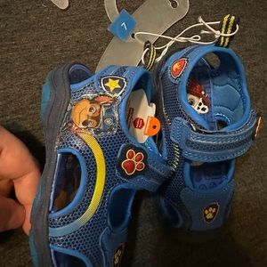 Size 7 paw patrol shoe
